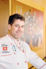 Un maestru elveţian al bucătăriei, dedulcit la aromele româneşti: Jakob Hausmann