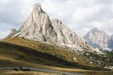 Urme româneşti în Alpi - LADINIA, patria mea